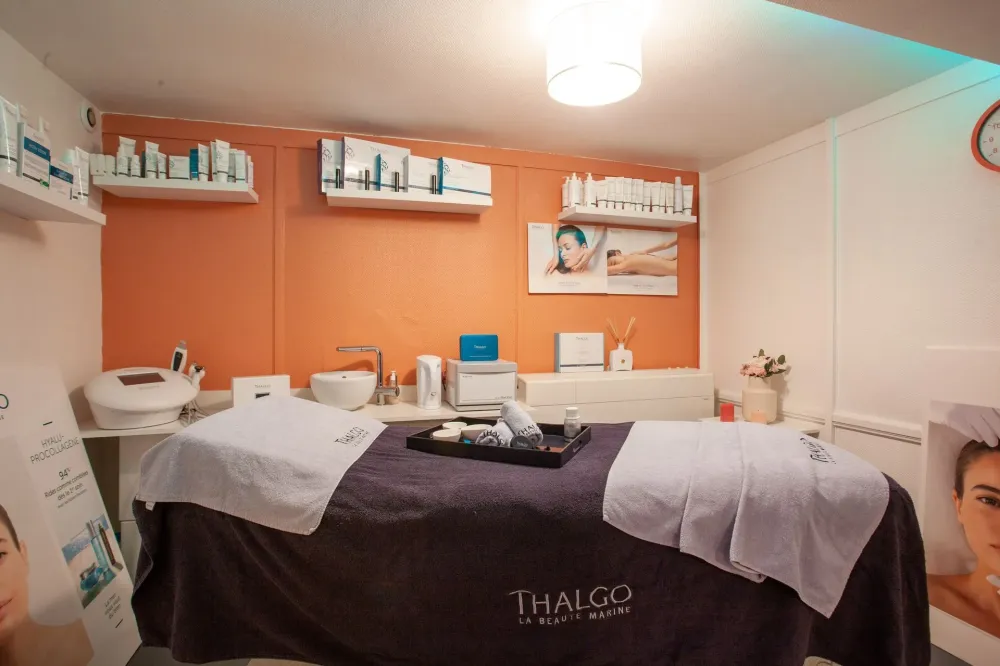 Photorajeunissement visage par lumière pulsée à Marseille