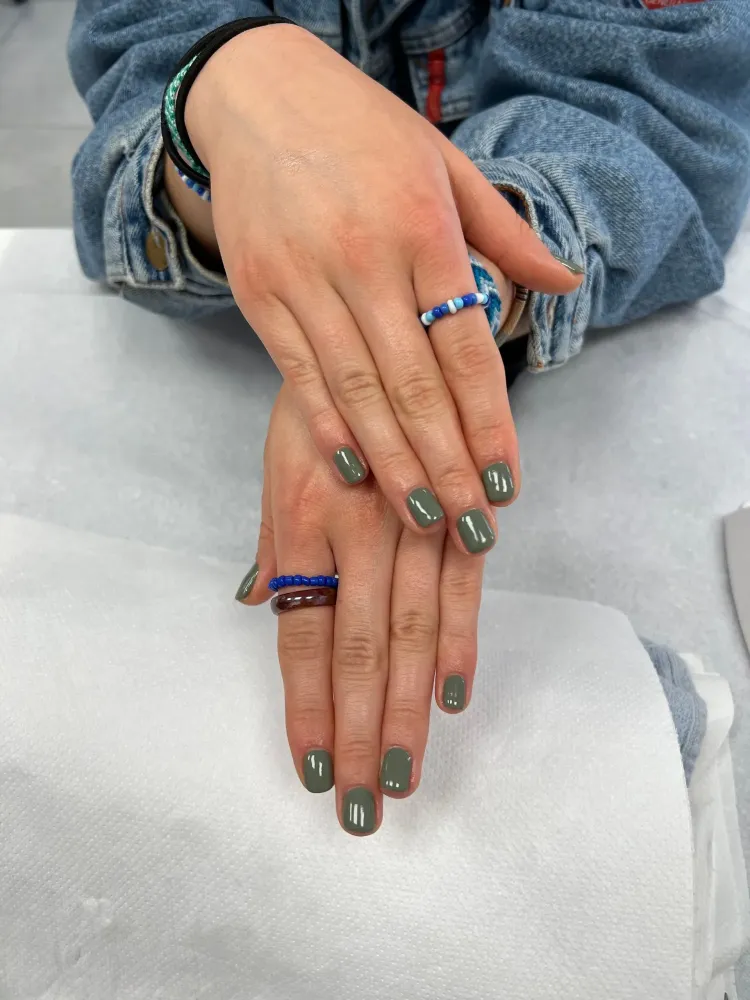 Soin des mains vernis